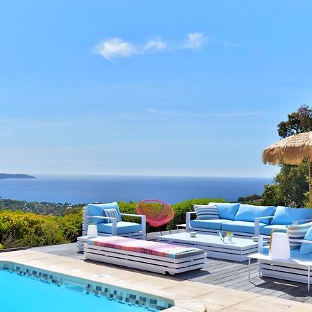 Villa Jucanos - Vue Mer Panoramique Golfe De St-Tropez Cavalaire-sur-Mer Bagian luar foto