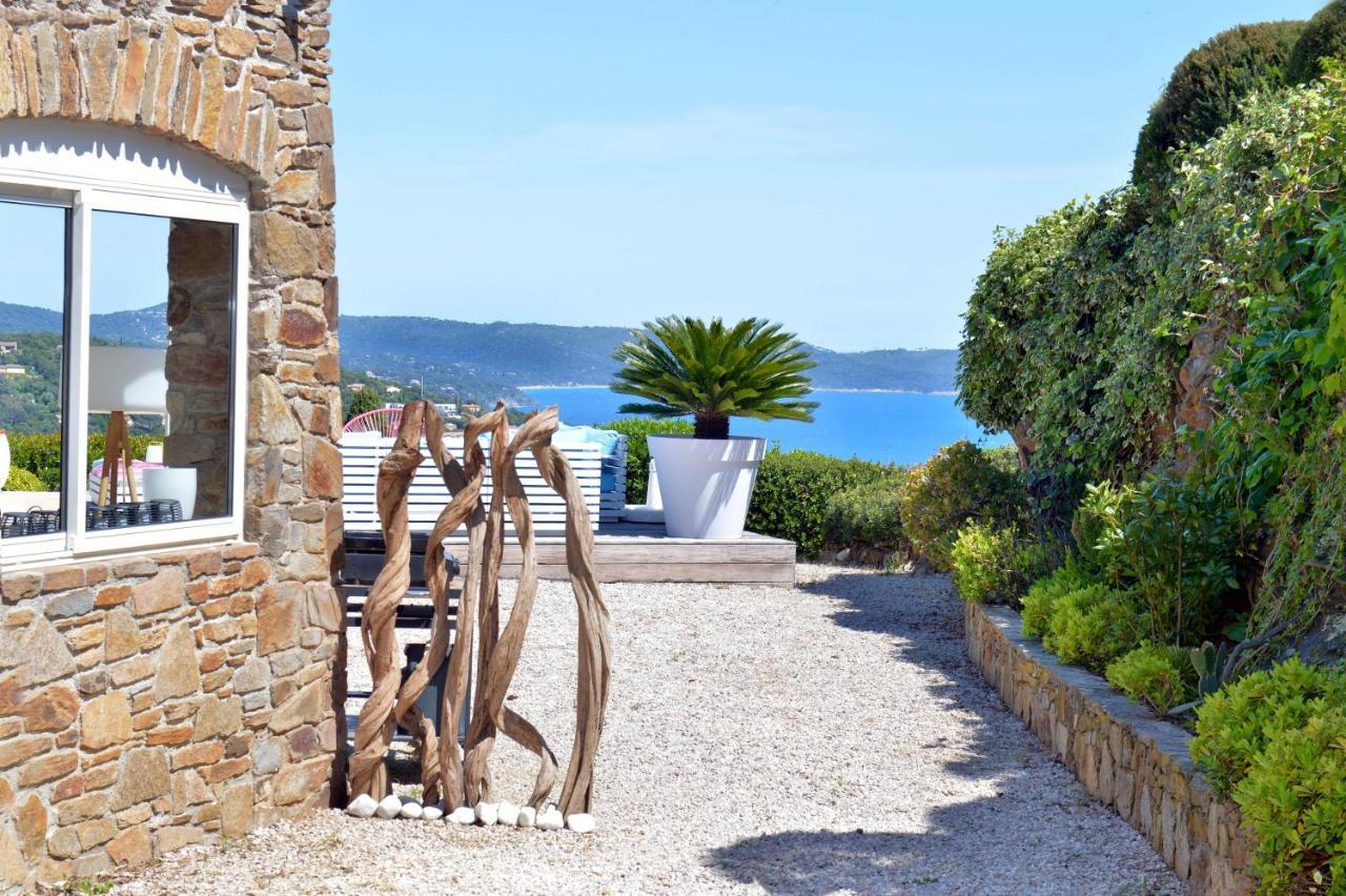 Villa Jucanos - Vue Mer Panoramique Golfe De St-Tropez Cavalaire-sur-Mer Bagian luar foto